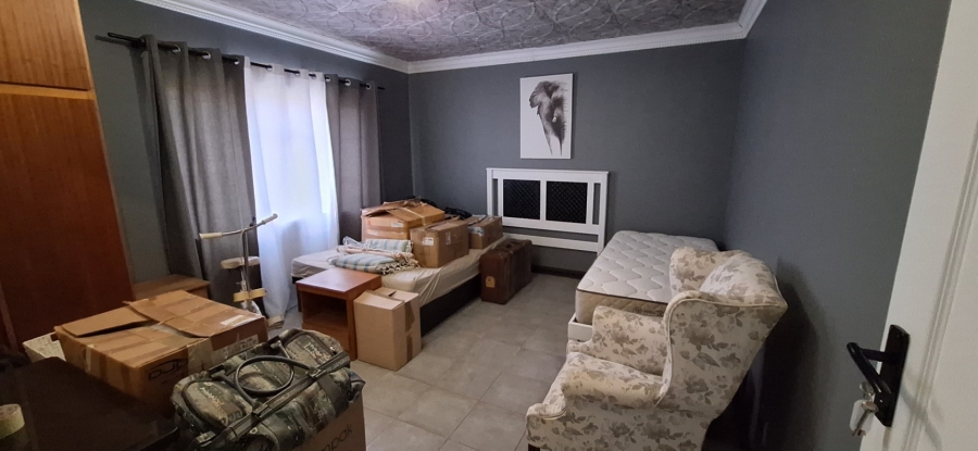 4 Bedroom Property for Sale in Riversdale Western Cape